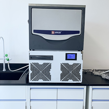 2臺(tái)150公斤雪花制冰機(jī)交付廣東深圳使用